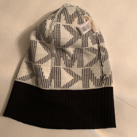 Michael Kors MK hat black/White - Picture 6 of 8